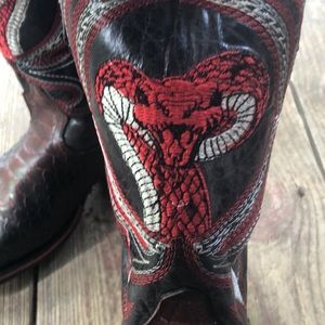 JOE BOOTS BY ARLES WESTERN SNAKE PRINT BOOTS SIZE 8